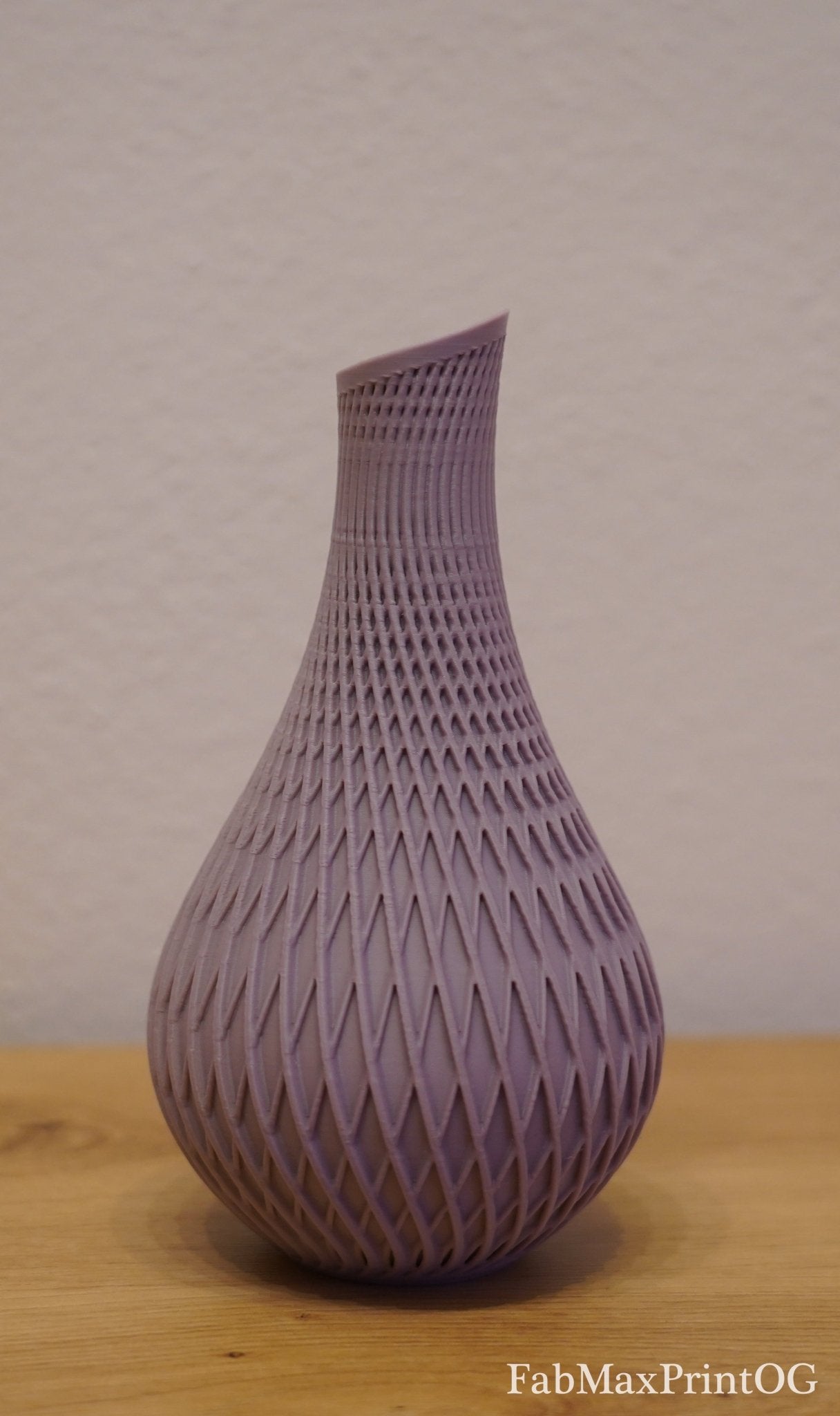 Vanta Vase - Skulpturale Eleganz für dein Zuhause - FabMaxPrint